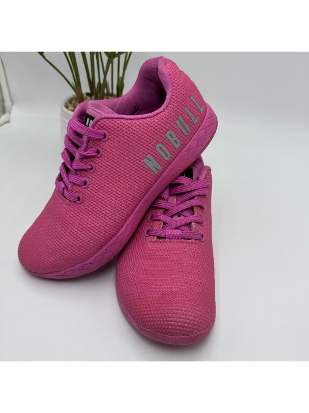 Nobull Outwork Athletic Sneaker Unisex M7/W8.5 Pink Synthetic Running Training